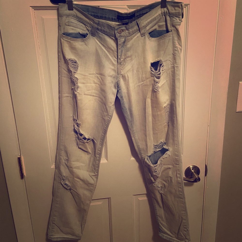 Ripped jeans